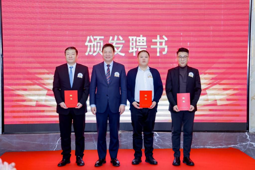 >正文北京路通集团有限公司董事长杨强当选为新一届校友会mba分会会长